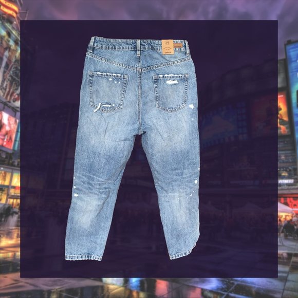 Garage High Rise Mom Jeans Distressed - Picture 2 of 6